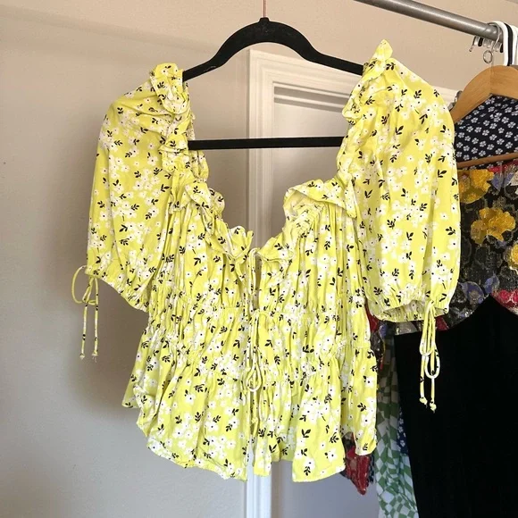 FOR LOVE & LEMONS ditsy yellow floral top size M - Picture 1 of 5